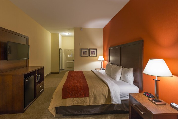 Room 36 of 54