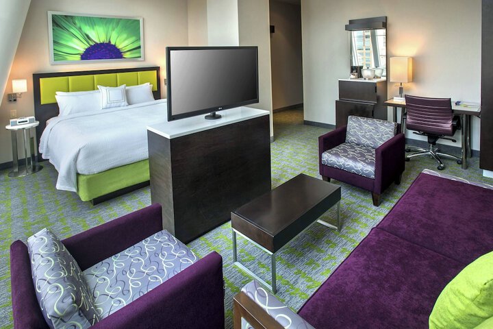 Room 12 of 24