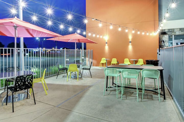 Terrace/Patio 40 of 41