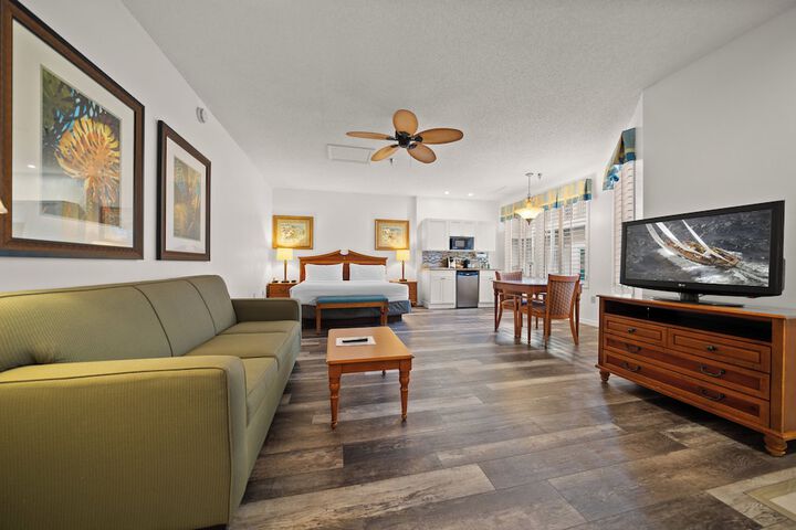Holiday Inn & Suites Clearwater Beach S-Harbourside by IHG