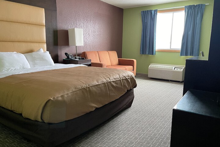 Room 37 of 42