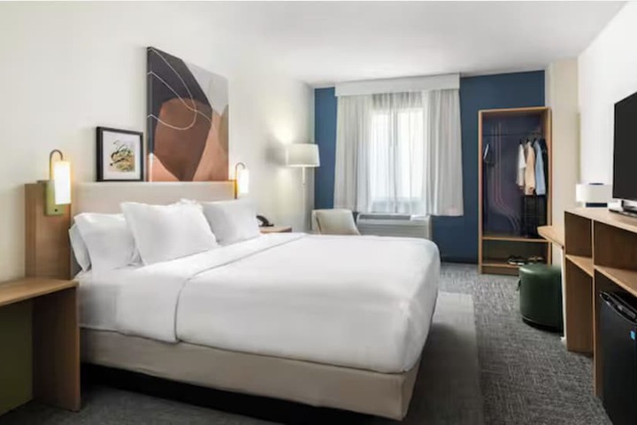 Spark by Hilton Artesia