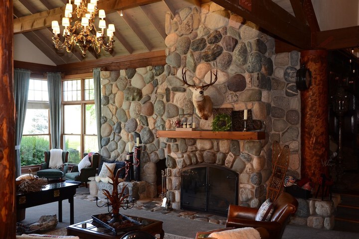 Hotel Interior 21 of 87