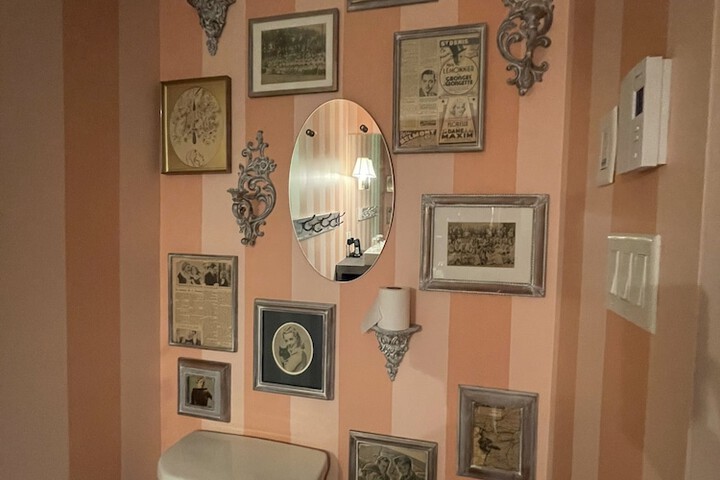 Room 27 of 53