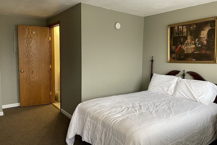 Room 40 of 53