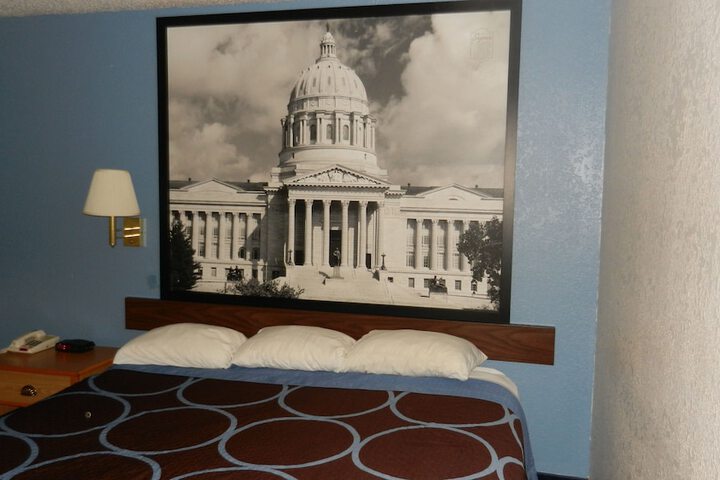 Room 26 of 46