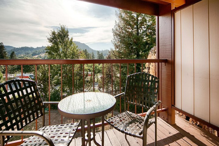 Terrace/Patio 26 of 27
