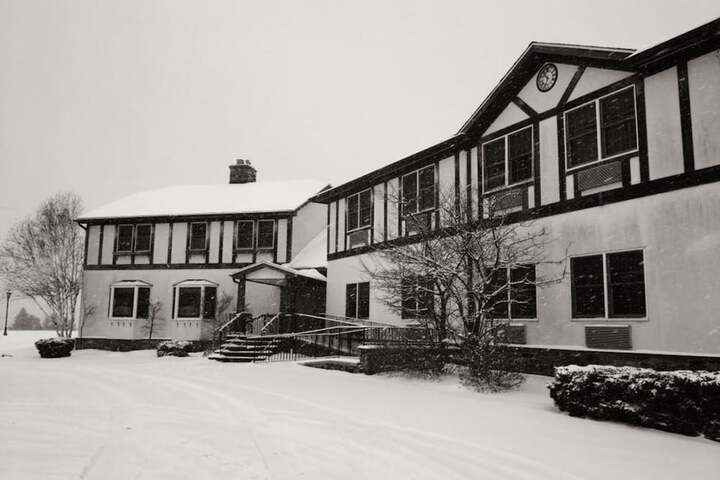 Camelot Restaurant & Inn