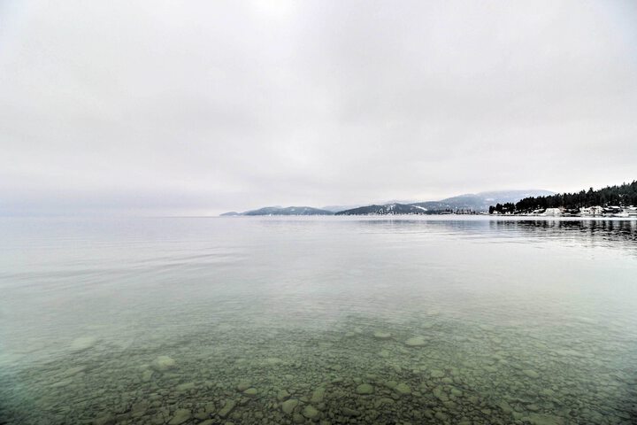 Peaceful Lakeside Retreat w / Deck & Amazing Views!