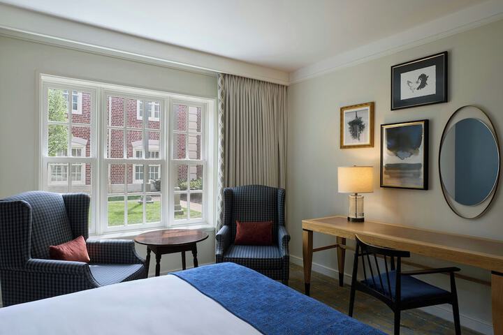 Williamsburg Lodge Autograph Collection