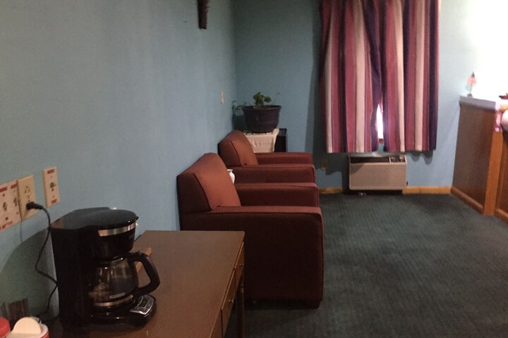 Hotel Interior 16 of 37