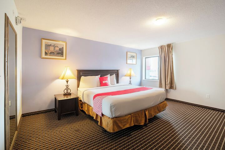 Room 32 of 55
