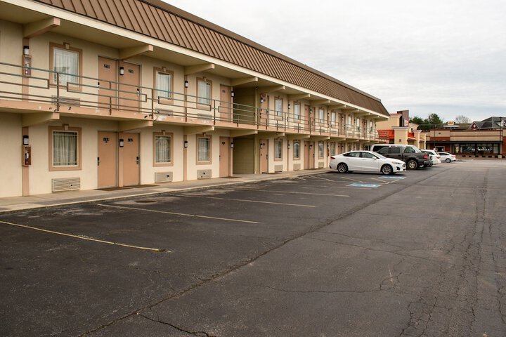 Hotel 2 of 10