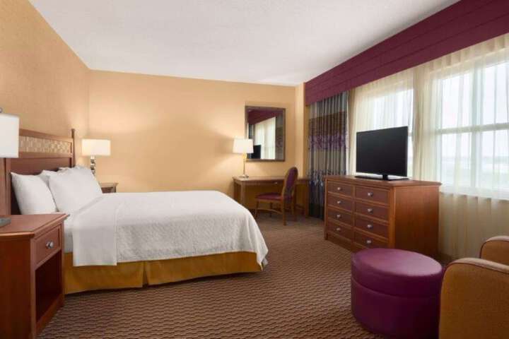 Embassy Suites Northwest Arkansas - Hotel Spa & Convention