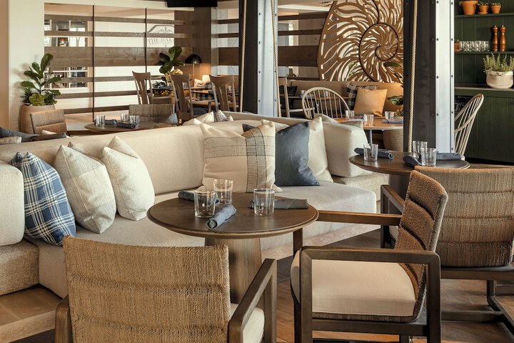 Newport Harbor Island Resort
