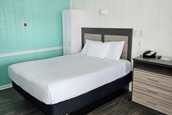 Ocean Crest Motel