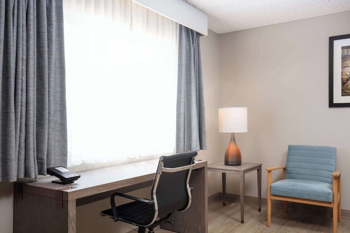 Room 35 of 63