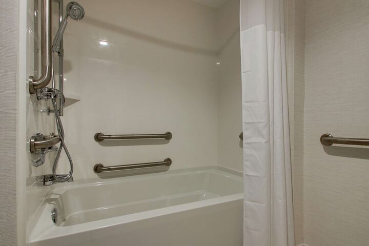 Room 12 of 45