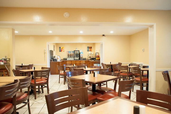 Best Western Village Inn