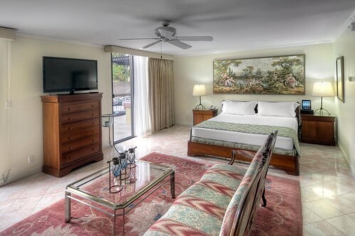 Room 26 of 48