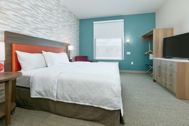 Room 16 of 32
