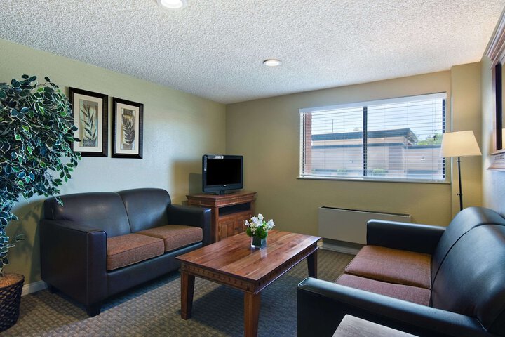 Room 30 of 54