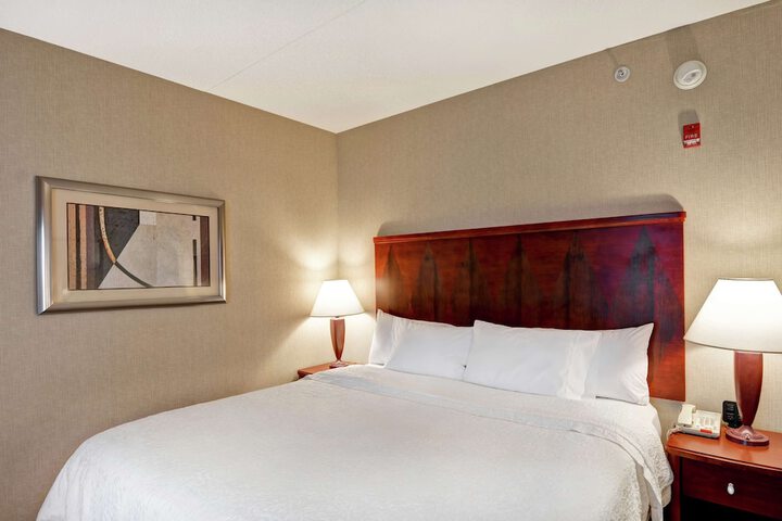 Room 20 of 39