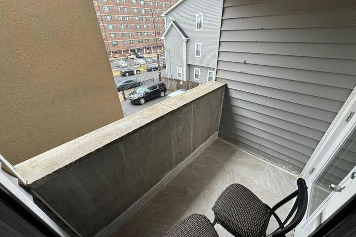 The Elegant Suite - 2BR with Great Amenities