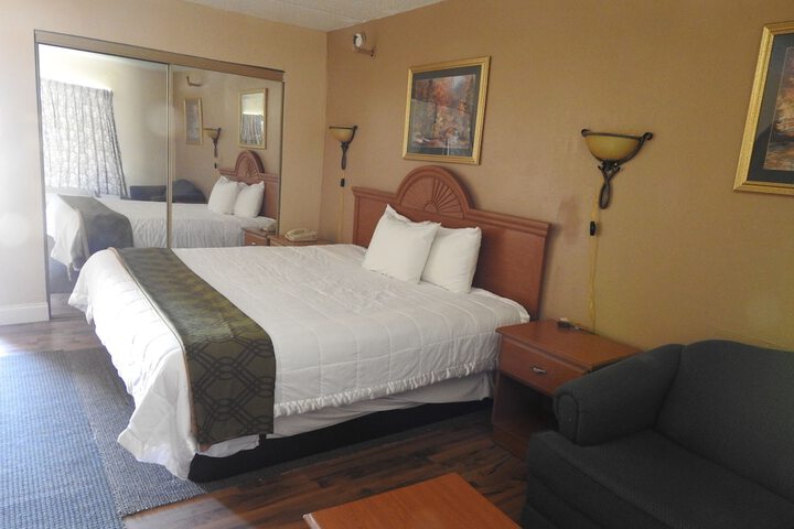 Relax Inn
