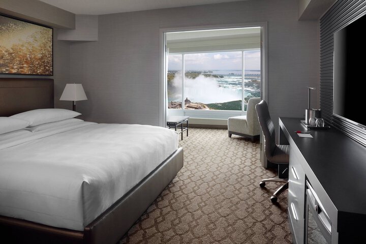 Room 47 of 100