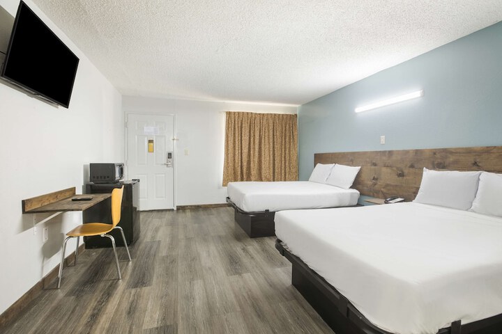 Room 14 of 29