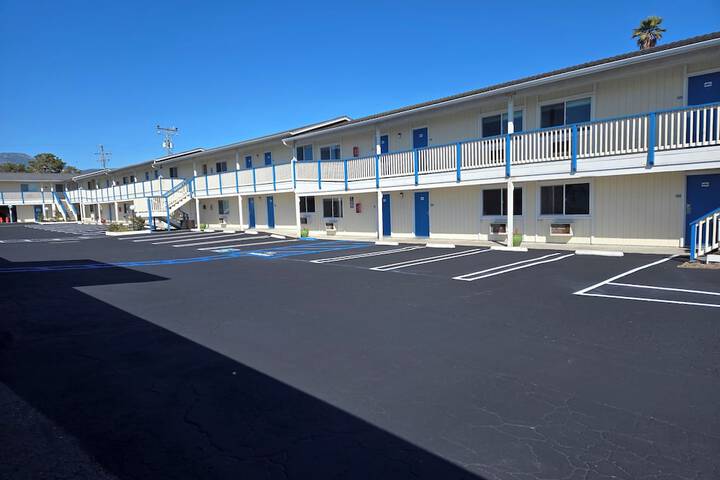 Coast Riders Inn