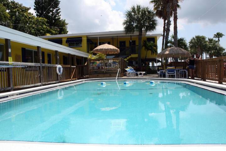 Pool 13 of 56