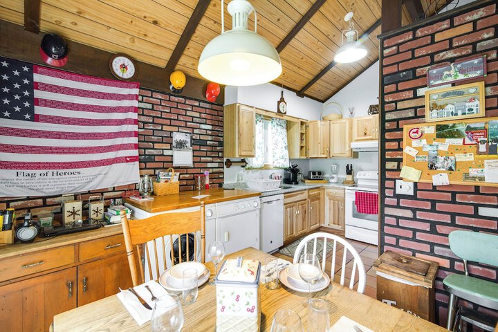 Hunter Hideaway w / Yard & Deck: 3 Mi to Ski Slopes