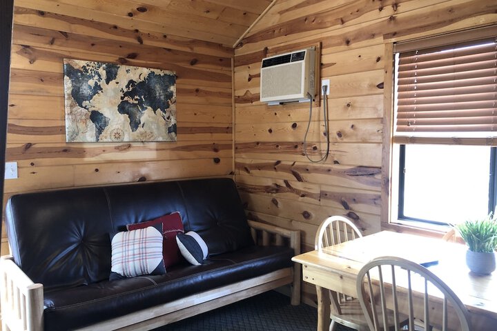 Mountain View Lodge & Cabins