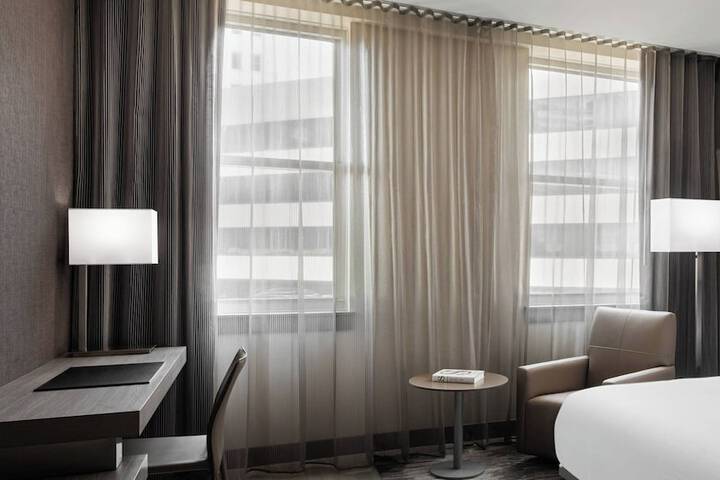 AC Hotel by Marriott Little Rock Downtown