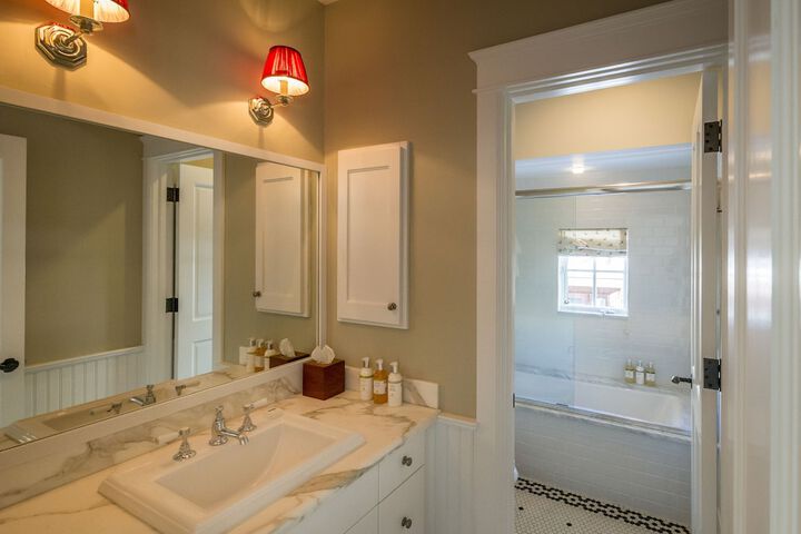 Dunton Town House