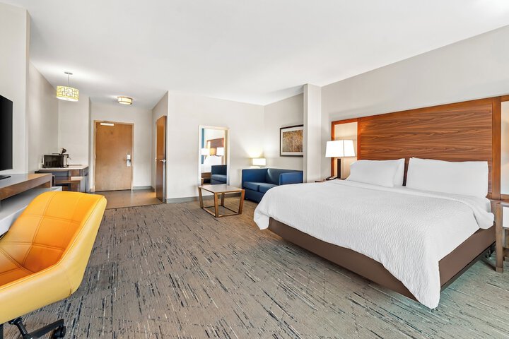Holiday Inn Express Hotel & Suites Albany by IHG