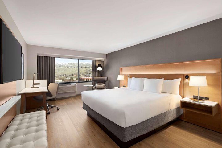 Radisson Hotel Salt Lake City Downtown