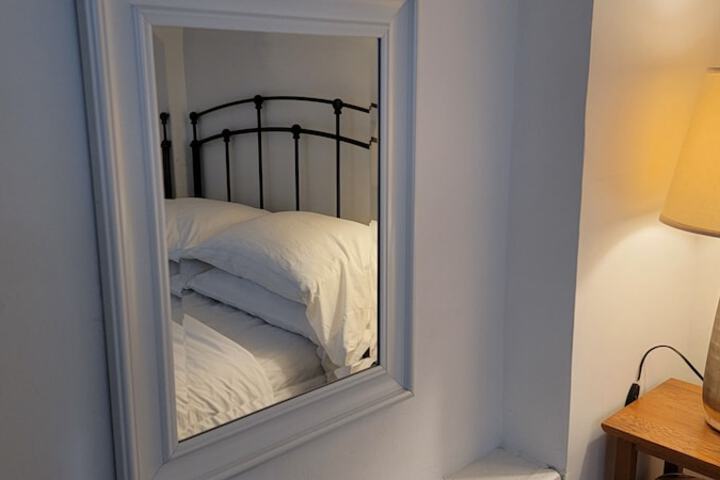 Room 78 of 238