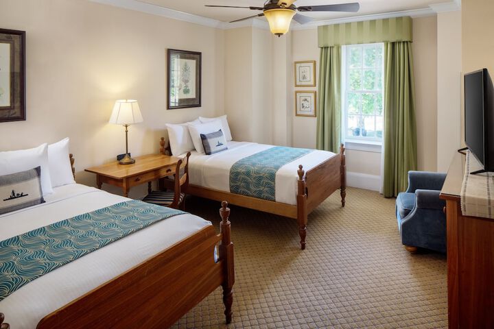 Historic Boone Tavern Hotel and Restaurant