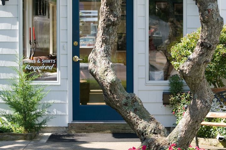 Breezeway Boutique Hotel