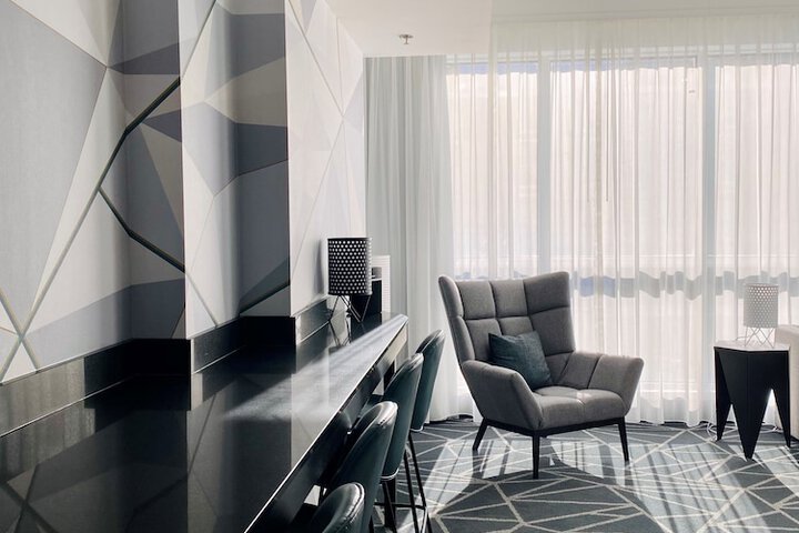 Room 43 of 62