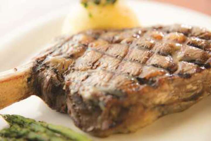 Dining 83 of 108