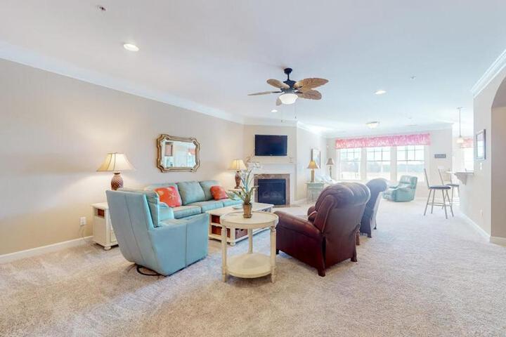 Bayside Resort --- 31738 Lakeview Dr #202A