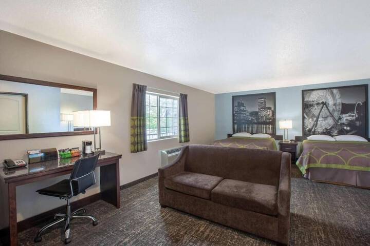 Room 15 of 20