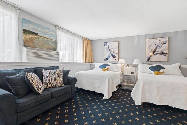 Room 8 of 23