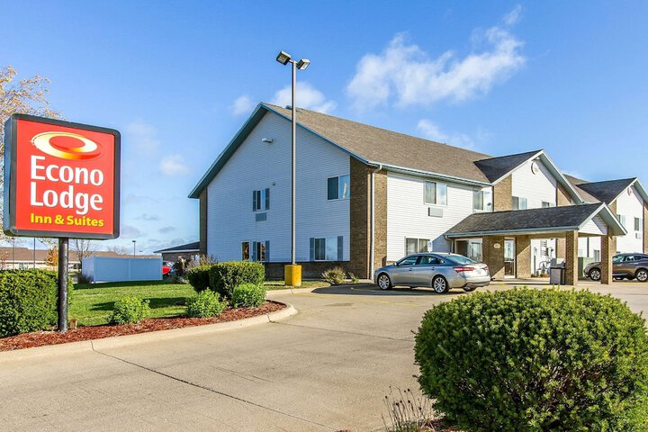Hotel 7 of 62