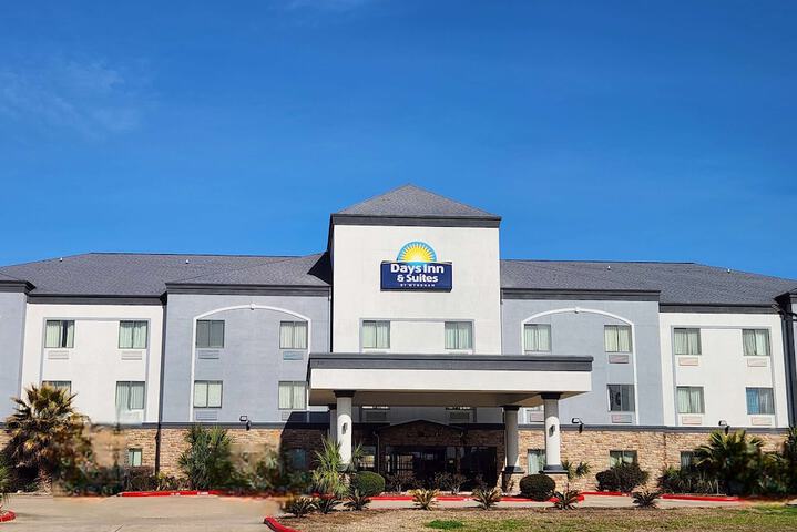 Hotel 2 of 32