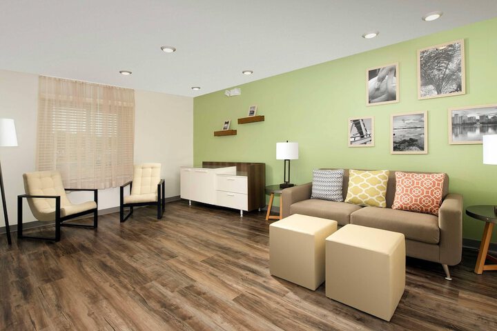 WoodSpring Suites Minot